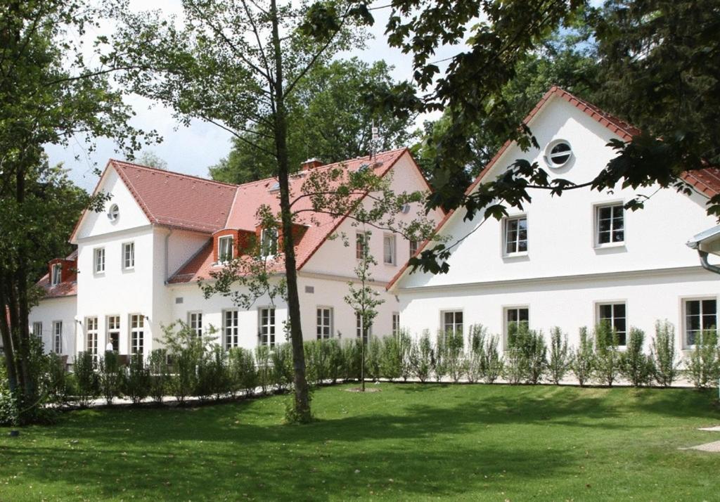 Cafe Wildau Hotel & Restaurant Am Werbellinsee Schorfheide Ngoại thất bức ảnh